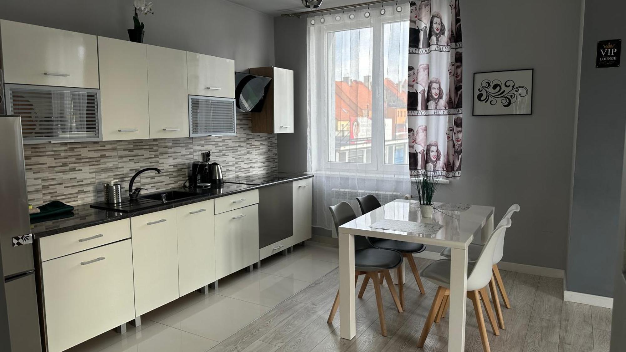 Apartamenty Sofija Deluxe Centrum Grünberg Exterior foto
